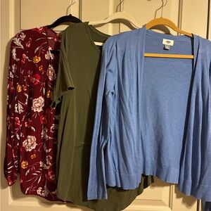 Old Navy set of 3 tops Sweater/tunic/blouse